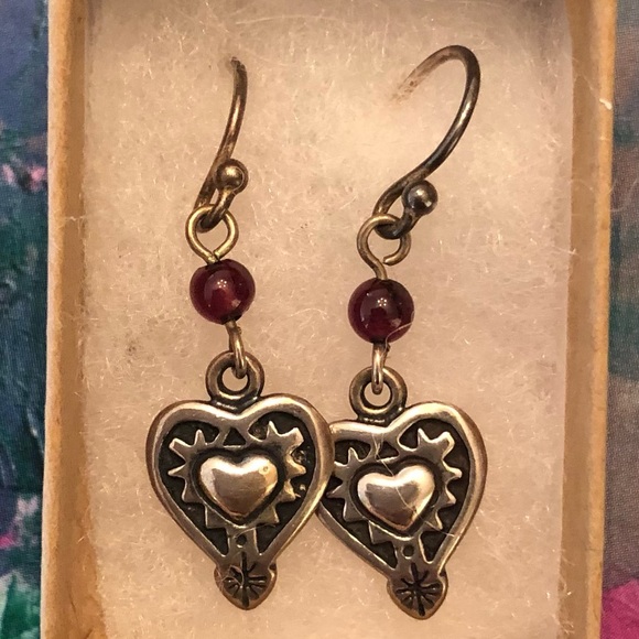 Silpada Sterling Silver Garnet Engraved Heart Earrings W0953 - Picture 3 of 13
